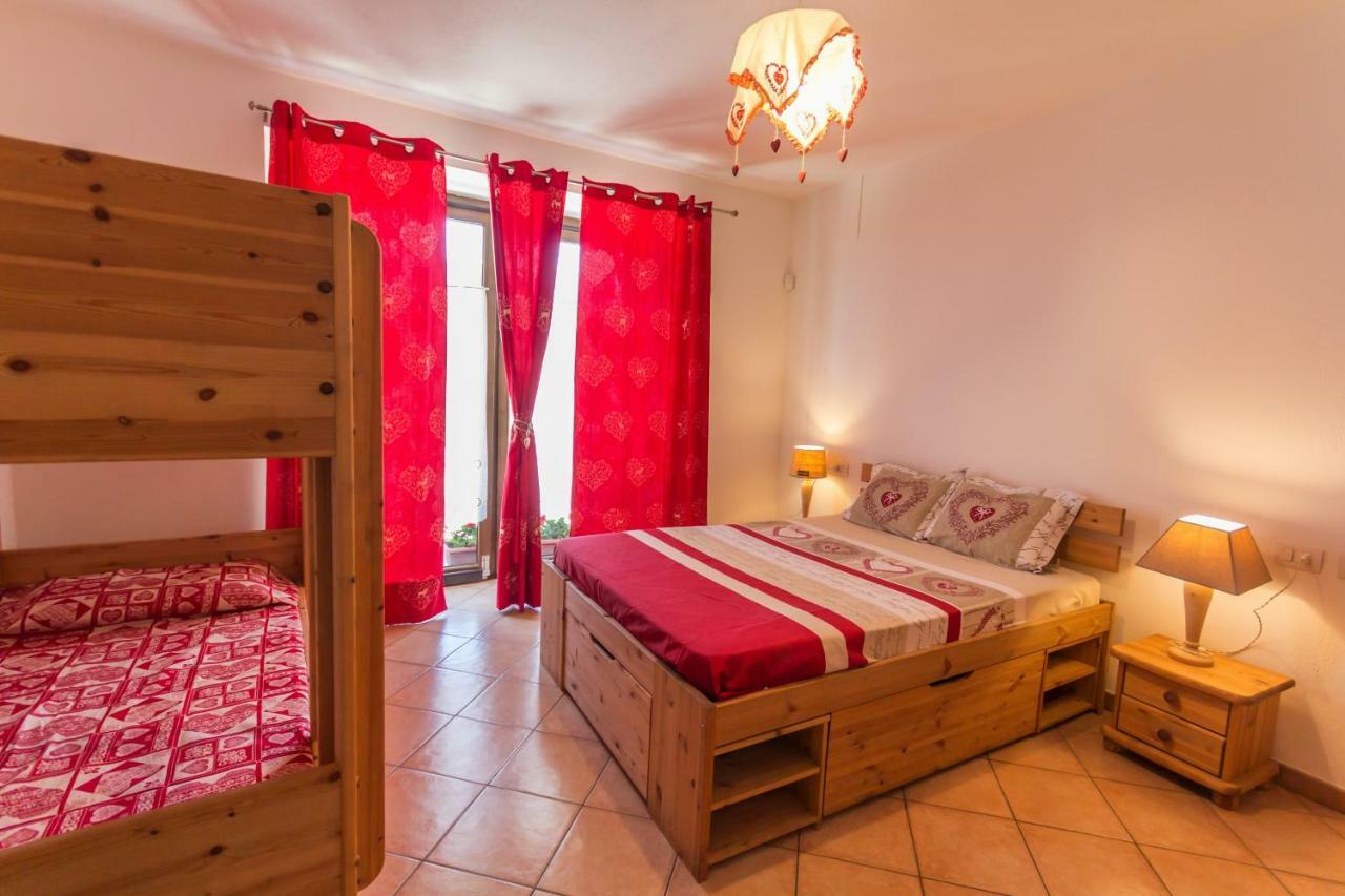 Appartement Vistarelax à Aoste Extérieur photo
