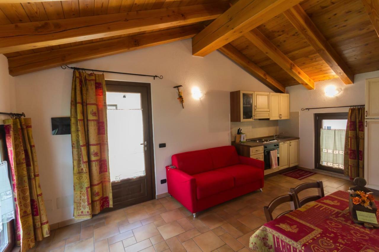 Appartement Vistarelax à Aoste Extérieur photo