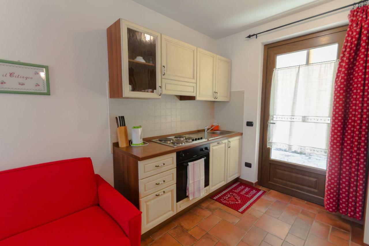 Appartement Vistarelax à Aoste Extérieur photo